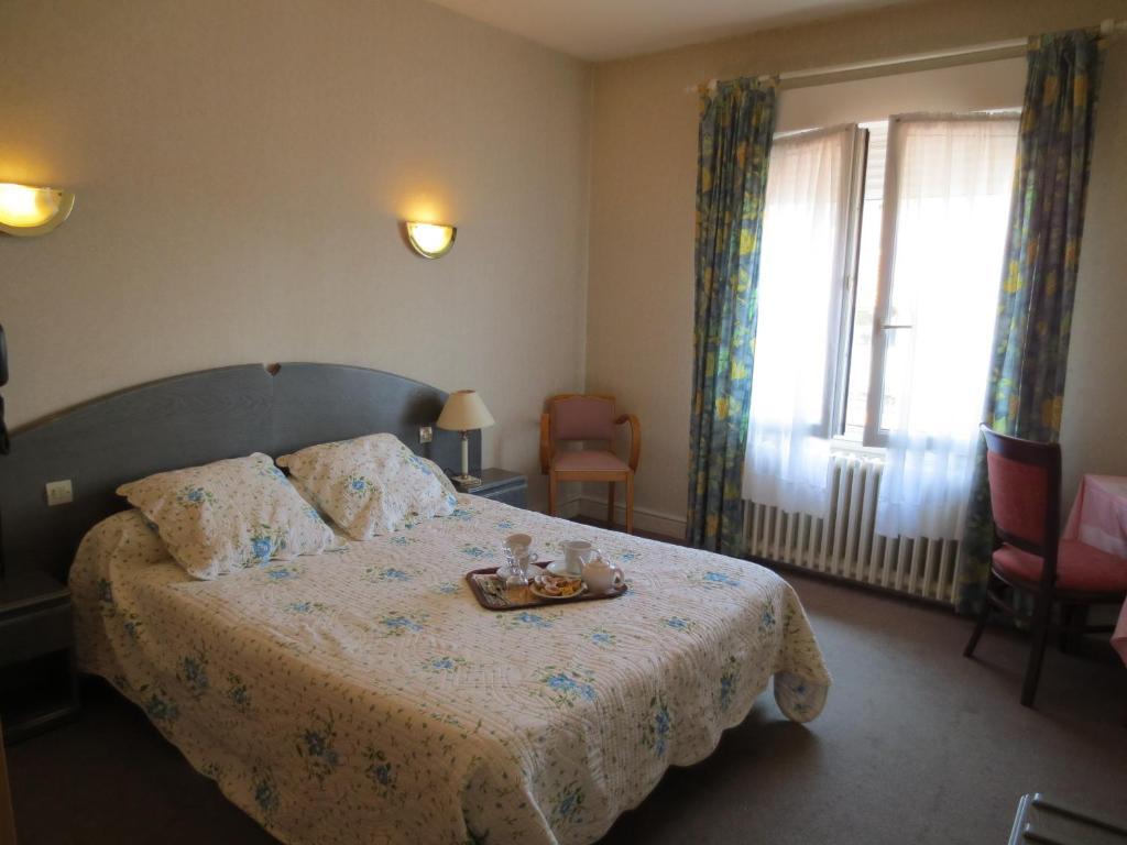 Hotellerie Du Centre Salies-du-Salat Екстериор снимка